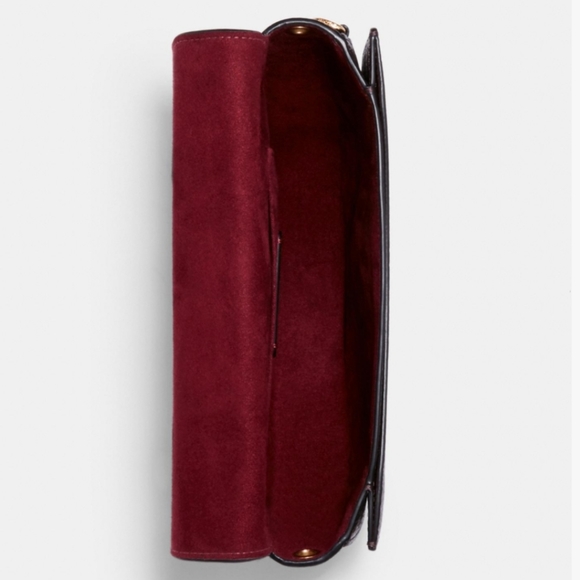 ❤️HP🎉New Coach Crossbody With Daisy Applique - Picture 4 of 9